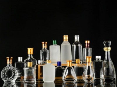 酒瓶生产厂家，空酒瓶生产厂家，玻璃酒瓶生产厂家，洋酒瓶加工厂